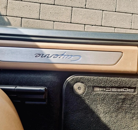 Porsche Cayenne cena 220000 przebieg: 85000, rok produkcji 2018 z Czerwieńsk małe 211